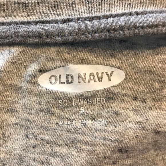 Old Navy LS 3 Button Pullover Shirt NWT
Soft Washed Material 
Size Small 34 - 36 - Picture 13 of 14